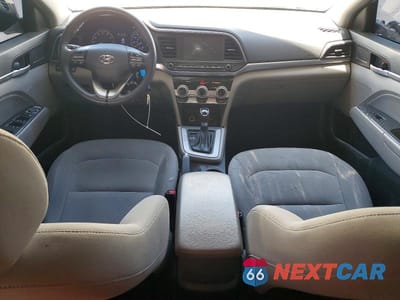 Zdjęcie 8 z 12 samochodu: 2019 HYUNDAI ELANTRA SEL VIN:KMHD84LF7KU767711 - miniatura