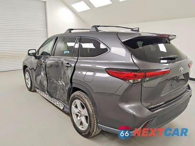 Drugie zdjęcie samochodu z przodu: 2022 TOYOTA HIGHLANDER HYBRID LE VIN:5TDZARAH5NS515707 - miniatura