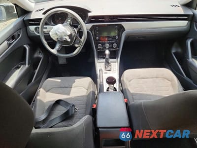 Zdjęcie 8 z 13 samochodu: 2020 VOLKSWAGEN PASSAT S VIN:1VWAA7A30LC007842 - miniatura