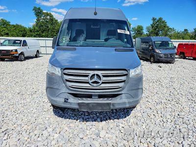Piąte zdjęcie samochodu w środku: 2019 MERCEDES BENZ SPRINTER 2500 DELIVERY VAN VIN:WD4PF0CD5KP060190 - miniatura