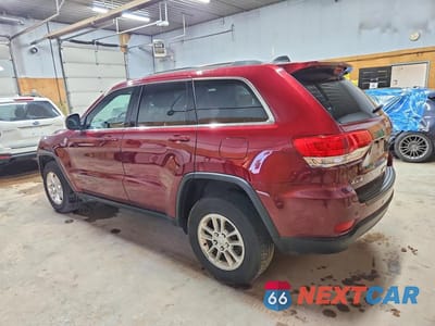 Drugie zdjęcie samochodu z przodu: 2019 JEEP GRAND CHEROKEE LAREDO VIN:1C4RJFAG3KC837412 - miniatura