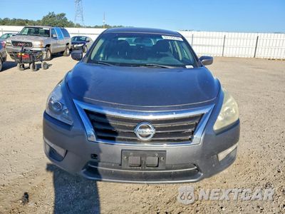 Piąte zdjęcie samochodu w środku: 2015 NISSAN ALTIMA 2.5 S VIN:1N4AL3AP0FN363263 - miniatura