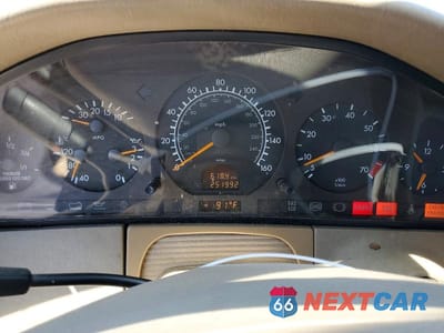 Zdjęcie 9 z 12 samochodu: 1999 MERCEDES-BENZ S 320 VIN:WDBGA33G5XA407062 - miniatura