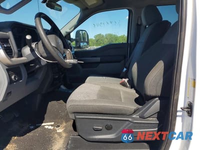 Zdjęcie 7 z 12 samochodu: 2025 FORD F350 SUPER DUTY VIN:1FT8W3DT6SEC97983 - miniatura