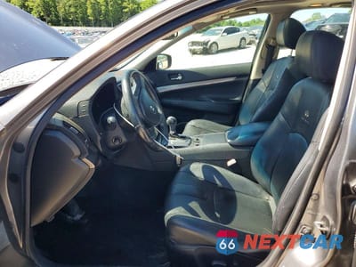 Zdjęcie 7 z 12 samochodu: 2010 INFI G37 COUPE VIN:JN1CV6AR6AM452210 - miniatura