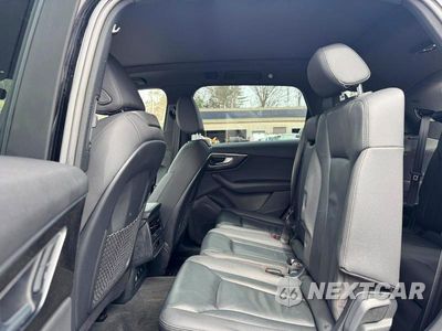 Zdjęcie 8 z 11 samochodu: 2020 AUDI Q7 PREMIUM VIN:WA1AXAF79LD005876 - miniatura