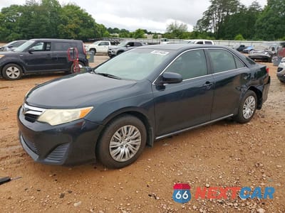 2013 TOYOTA CAMRY LE 4T4BF1FK5DR279290 - główne zdjęcie licytacji z USA - miniatura