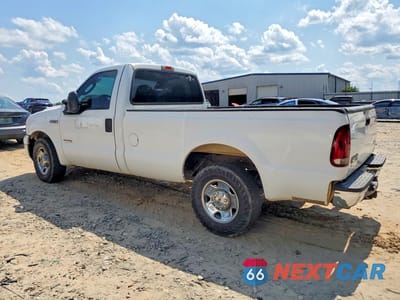 Drugie zdjęcie samochodu z przodu: 2005 FORD F250 SUPER DUTY VIN:1FTSF20P95EB46956 - miniatura