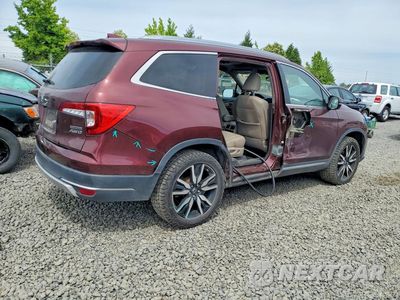 Trzecie zdjęcie samochodu z tyłu: 2021 HONDA PILOT TOURING VIN:5FNYF6H60MB062129 - miniatura