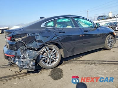 Trzecie zdjęcie samochodu z tyłu: 2024 BMW 228XI VIN:WBA73AK01R7N20038 - miniatura