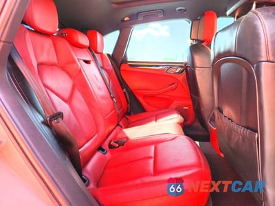 Zdjęcie 11 z 13 samochodu: 2015 PORSCHE MACAN S VIN:WP1AB2A55FLB59414 - miniatura