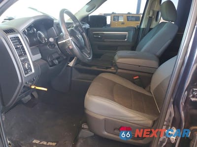 Zdjęcie 7 z 13 samochodu: 2018 RAM 1500 SLT VIN:1C6RR6LT8JS275361 - miniatura