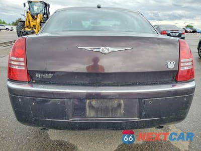 Zdjęcie 6 z 12 samochodu: 2005 CHRYSLER 300C VIN:2C3AA63H55H518831 - miniatura