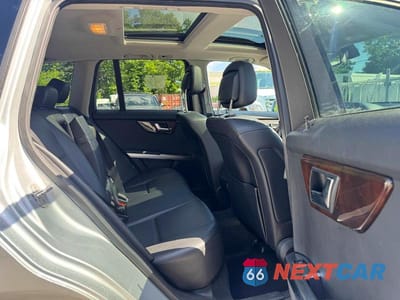 Zdjęcie 8 z 12 samochodu: 2014 MERCEDES-BENZ GLK 350 4MATIC VIN:WDCGG8JB0EG276955 - miniatura