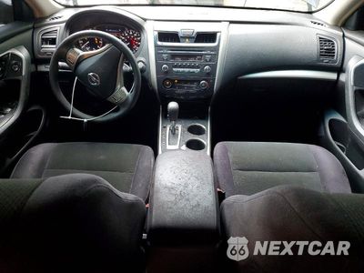 Zdjęcie 8 z 12 samochodu: 2013 NISSAN ALTIMA 2.5 VIN:1N4AL3AP9DC243664 - miniatura