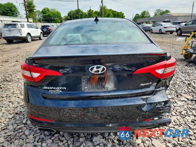 Zdjęcie 6 z 13 samochodu: 2017 HYUNDAI SONATA SPORT VIN:5NPE34AF8HH553579 - miniatura