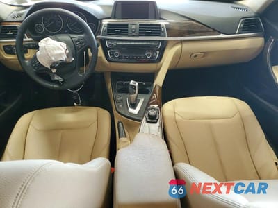Zdjęcie 8 z 12 samochodu: 2017 BMW 320 XI VIN:WBA8A3C50HK691116 - miniatura
