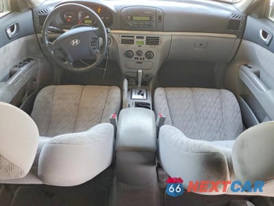 Zdjęcie 8 z 12 samochodu: 2007 HYUNDAI SONATA GLS VIN:5NPET46C77H224725 - miniatura