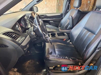Zdjęcie 7 z 13 samochodu: 2017 DODGE GRAND CARAVAN GT VIN:2C4RDGEG3HR791331 - miniatura