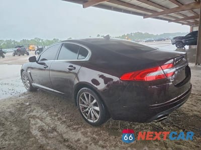 Drugie zdjęcie samochodu z przodu: 2013 JAGUAR XF VIN:SAJWA0ESXDPS83359 - miniatura