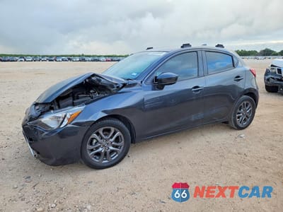 2020 TOYOTA YARIS 3MYDLBJV5LY716306 - główne zdjęcie licytacji z USA - miniatura