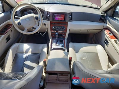 Zdjęcie 8 z 13 samochodu: 2005 JEEP GRAND CHEROKEE LIMITED VIN:1J4HR58295C651901 - miniatura