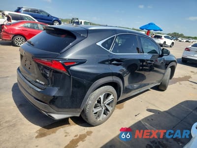 Trzecie zdjęcie samochodu z tyłu: 2021 LEXUS NX 300 BASE VIN:JTJGARBZ2M2195702 - miniatura