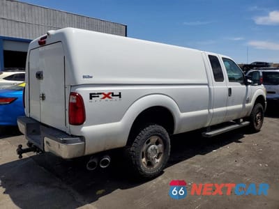 Trzecie zdjęcie samochodu z tyłu: 2011 FORD F350 SUPER DUTY VIN:1FT8X3BT4BEA51983 - miniatura