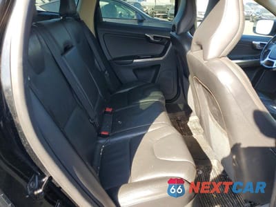 Zdjęcie 11 z 13 samochodu: 2013 VOLVO XC60 T6 VIN:YV4902DZ2D2449599 - miniatura