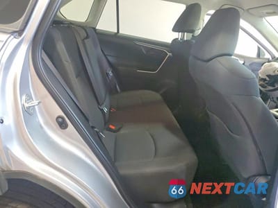 Zdjęcie 11 z 13 samochodu: 2019 TOYOTA RAV4 LE VIN:JTMG1RFV5KD514540 - miniatura