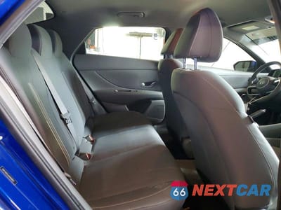 Zdjęcie 10 z 12 samochodu: 2022 HYUNDAI ELANTRA SEL VIN:5NPLM4AG6NH060847 - miniatura