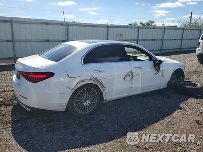 Trzecie zdjęcie samochodu z tyłu: 2022 MERCEDES-BENZ C 300 4MATIC VIN:W1KAF4HB9NR045169 - miniatura