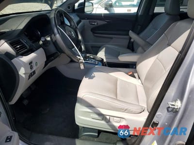 Zdjęcie 7 z 13 samochodu: 2019 HONDA PILOT TOURING VIN:5FNYF6H64KB017241 - miniatura