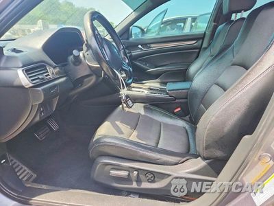 Zdjęcie 7 z 13 samochodu: 2019 HONDA ACCORD SPORT VIN:1HGCV1F38KA091250 - miniatura