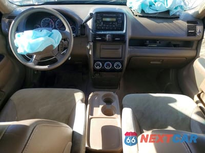 Zdjęcie 8 z 12 samochodu: 2004 HONDA CR-V EX VIN:JHLRD78864C040475 - miniatura
