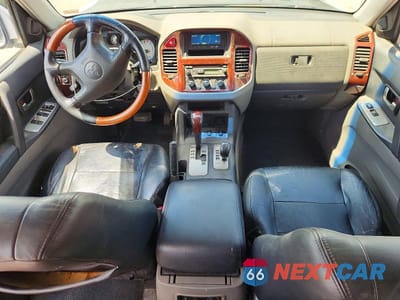 Zdjęcie 8 z 13 samochodu: 2005 MITSUBISHI MONTERO LIMITED VIN:JA4MW51S25J004320 - miniatura