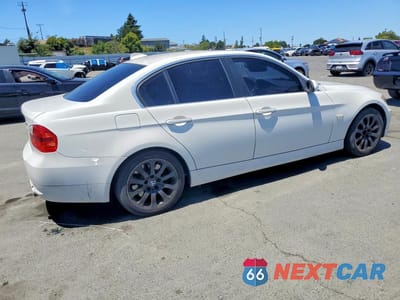 Trzecie zdjęcie samochodu z tyłu: 2007 BMW 335 I VIN:WBAVB73587PA87812 - miniatura
