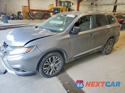 2017 MITSUBISHI OUTLANDER ES JA4AZ2A3XHZ030459 - główne zdjęcie licytacji z USA - miniatura