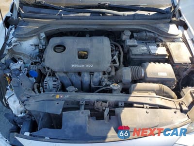 Zdjęcie 11 z 12 samochodu: 2018 HYUNDAI ELANTRA SE VIN:5NPD74LF3JH389578 - miniatura