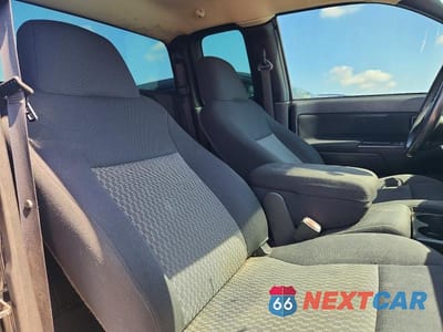 Zdjęcie 11 z 14 samochodu: 2008 GMC CANYON VIN:1GTCS199X88122974 - miniatura
