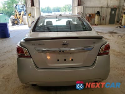 Zdjęcie 6 z 12 samochodu: 2015 NISSAN ALTIMA 2.5 S VIN:1N4AL3APXFC162711 - miniatura