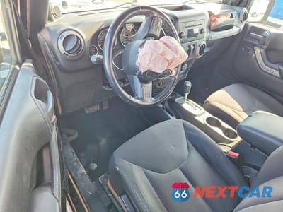 Zdjęcie 8 z 12 samochodu: 2014 JEEP WRANGLER SPORT VIN:1C4GJWAGXEL278162 - miniatura