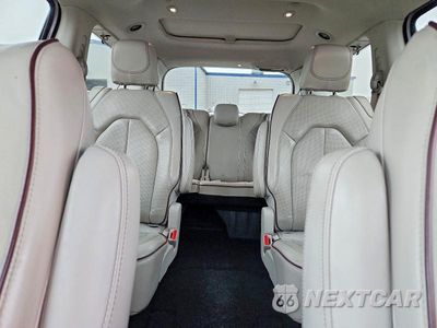 Zdjęcie 10 z 13 samochodu: 2020 CHRYSLER PACIFICA LIMITED VIN:2C4RC1GG2LR127866 - miniatura