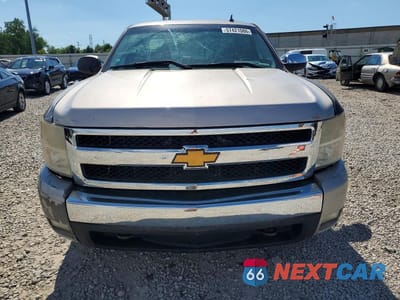 Piąte zdjęcie samochodu w środku: 2008 CHEVROLET SILVERADO K1500 VIN:2GCEK190581257664 - miniatura