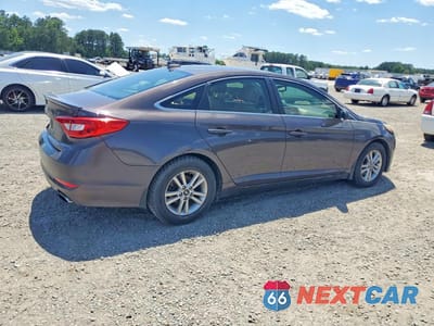 Trzecie zdjęcie samochodu z tyłu: 2016 HYUNDAI SONATA SE VIN:5NPE24AF1GH380697 - miniatura