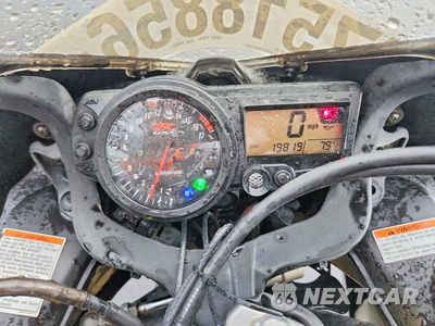 Zdjęcie 7 z 9 samochodu: 2005 SUZUKI GSX-R600 VIN:JS1GN7CA152107884 - miniatura