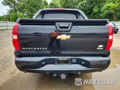 Zdjęcie 6 z 12 samochodu: 2011 CHEVROLET AVALANCHE LTZ VIN:3GNTKGE36BG285263 - miniatura