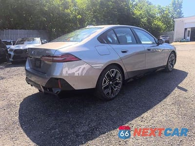 Czwarte zdjęcie samochodu z boku: 2026 BMW 540 XI VIN:WBA63FJ06TCX08787 - miniatura