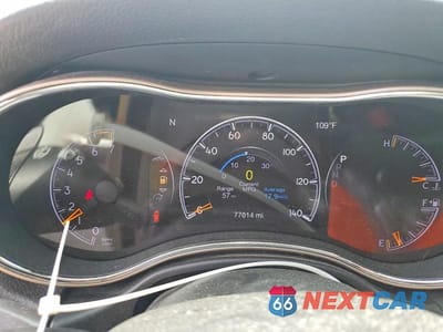 Zdjęcie 9 z 12 samochodu: 2016 JEEP GRANDROKEE VIN:1C4RJFBG4GC418443 - miniatura