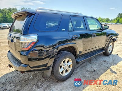 Trzecie zdjęcie samochodu z tyłu: 2014 TOYOTA 4RUNNER SR5 PREMIUM VIN:JTEBU5JR0E5202219 - miniatura